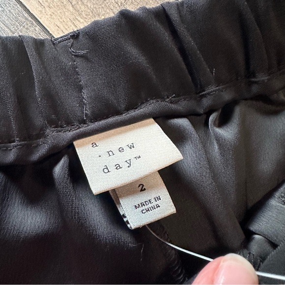 A New Day Wide Leg Pant - Picture 4 of 10